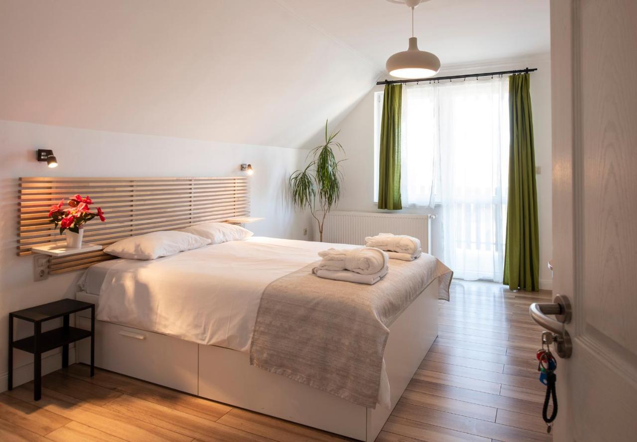 Szep Napot Vendeghaz Hotell Tordas Exteriör bild